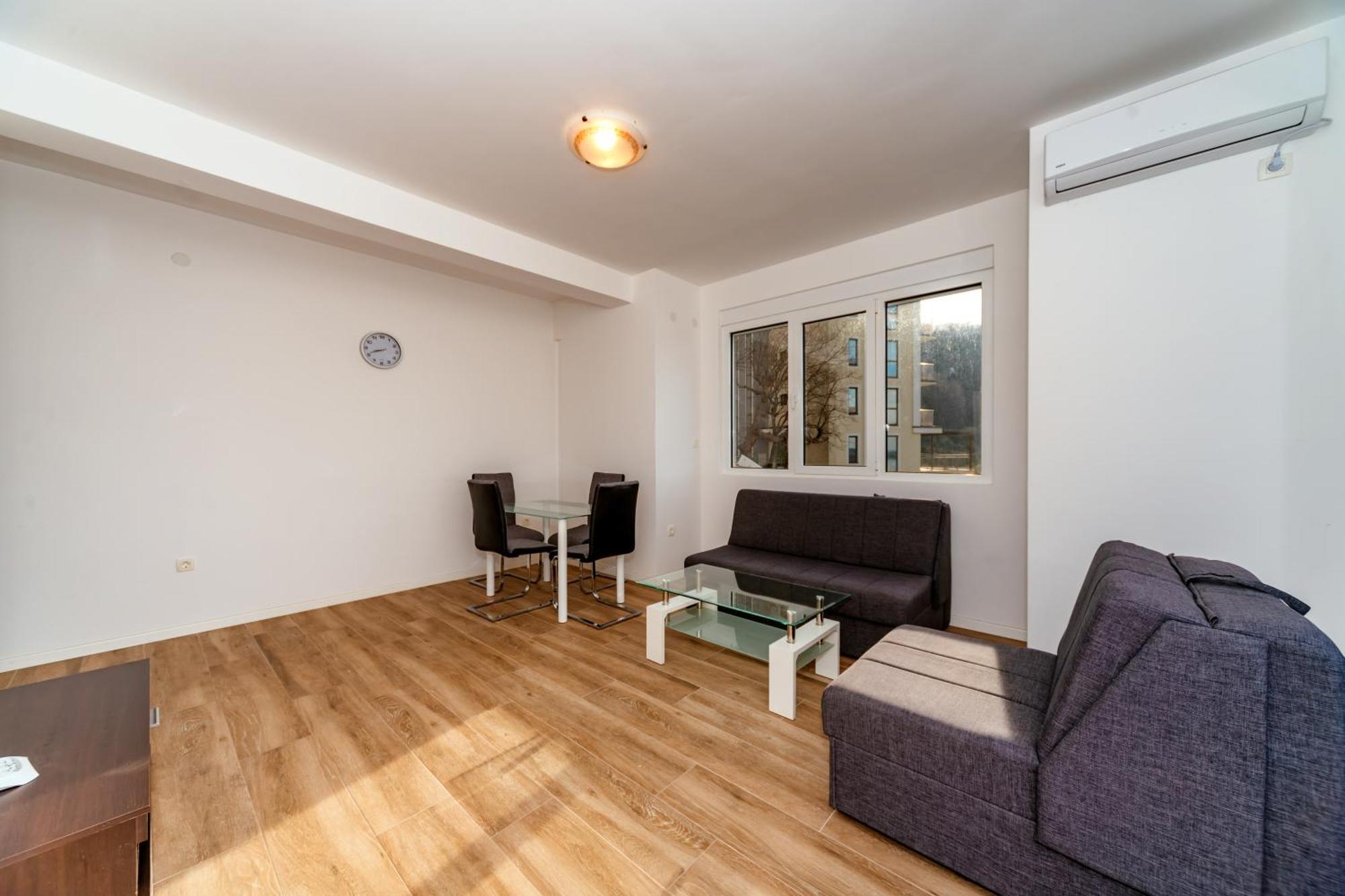 Apartments Bel&Rus Hestia Budva Exterior photo
